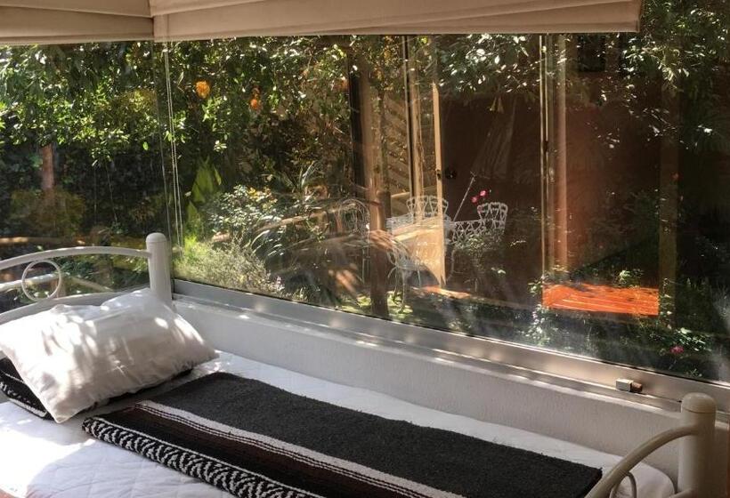 Общежитие Hostal Cuija Coyoacán