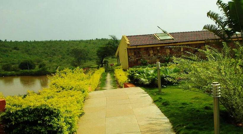 Cotton County Club And Resort