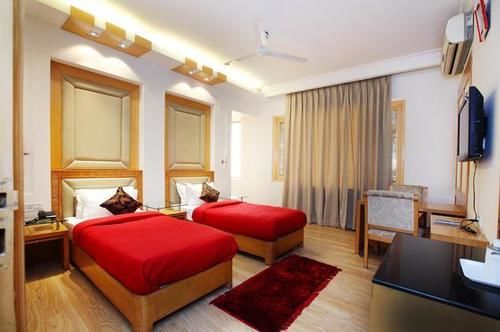 Fabhotel Indraprastha Apollo