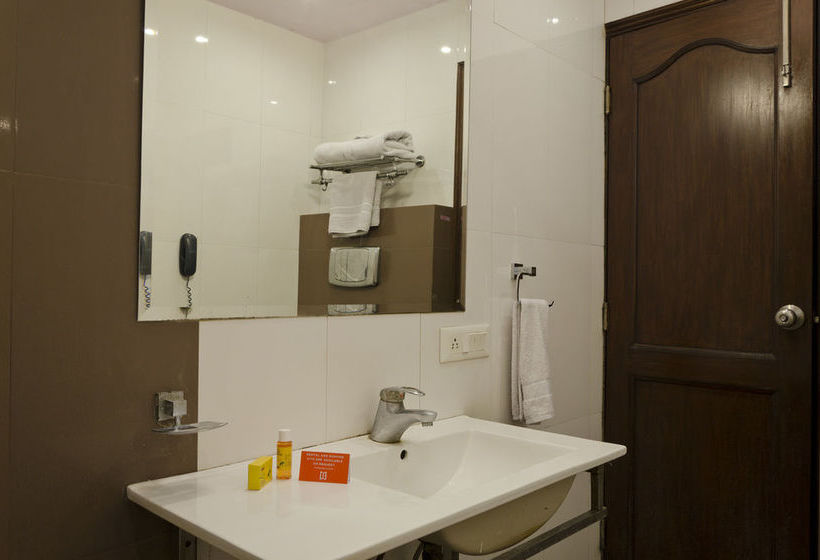 Fabhotel Indraprastha Apollo