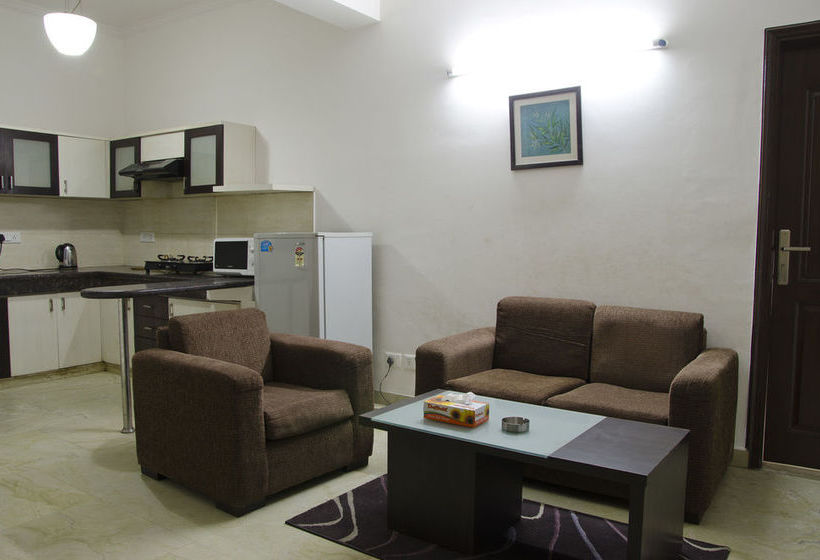 Fabhotel Indraprastha Apollo