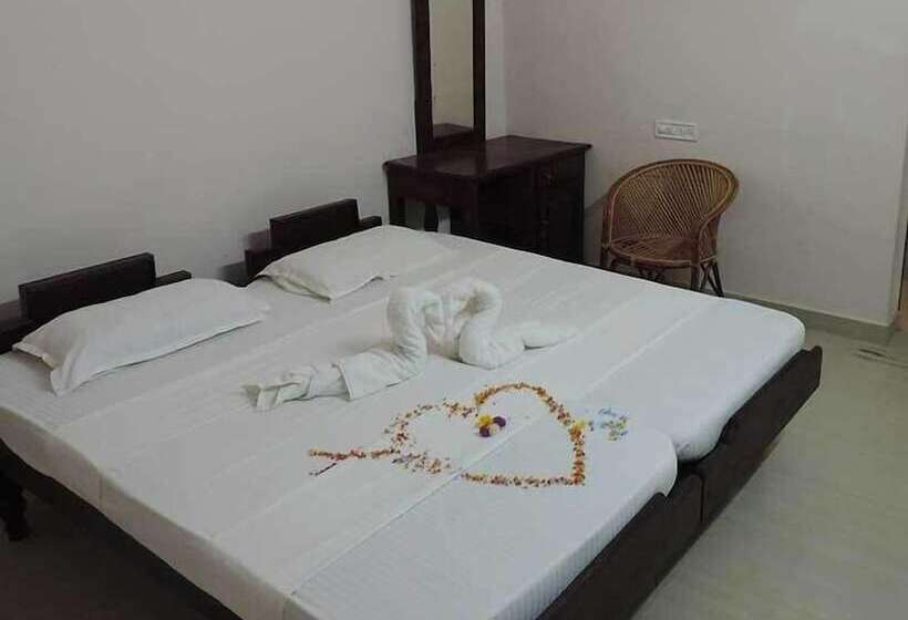 Хостел Dreams Beach Resort