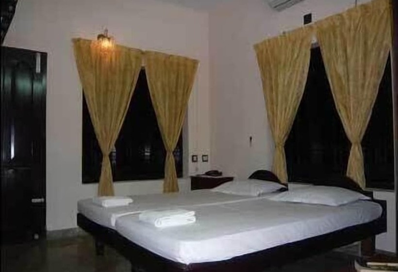 Хостел Dreams Beach Resort