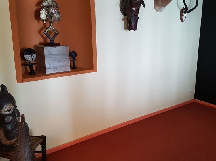 Отель African Safari Lodge