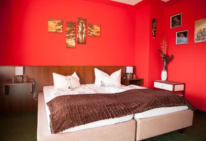 Отель African Safari Lodge