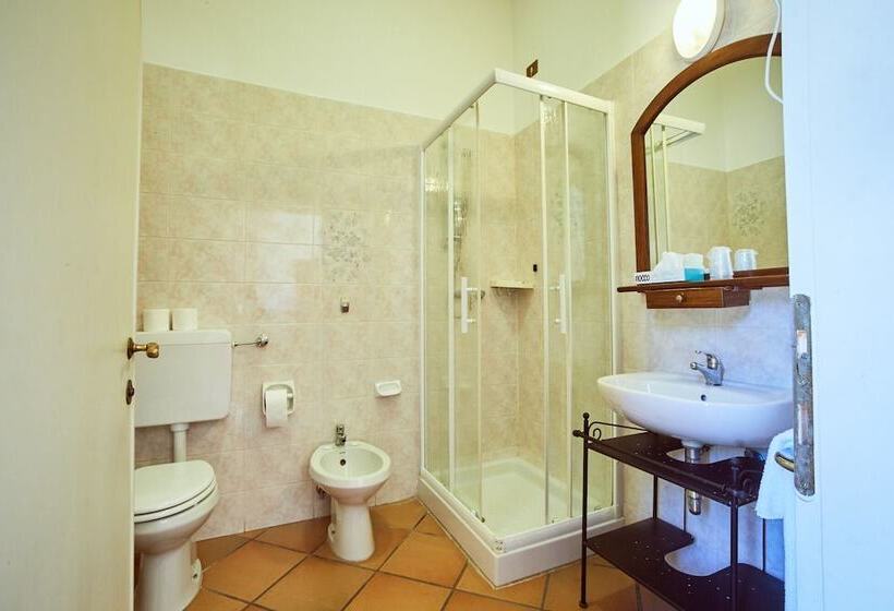 호텔 Agriturismo Palazzo Bandino   Wine Cellar, On Reservation Restaurant And Spa