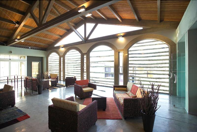 Отель Albergo Cantine Ascheri