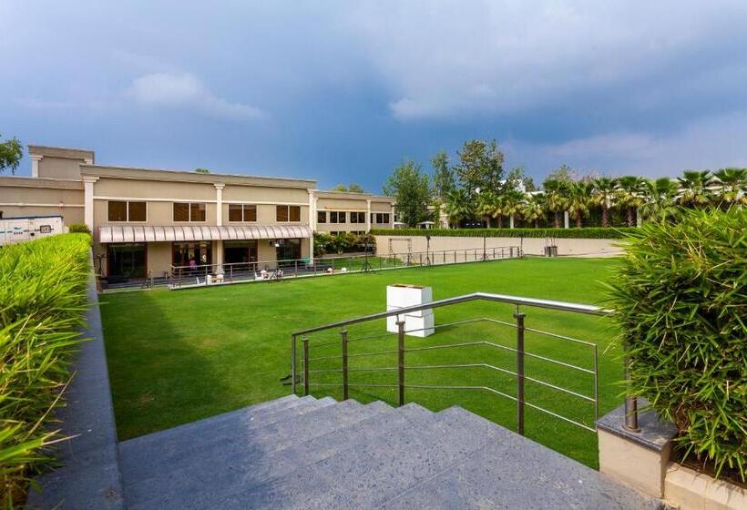 בית מלון כפרי Atrio  By Devam