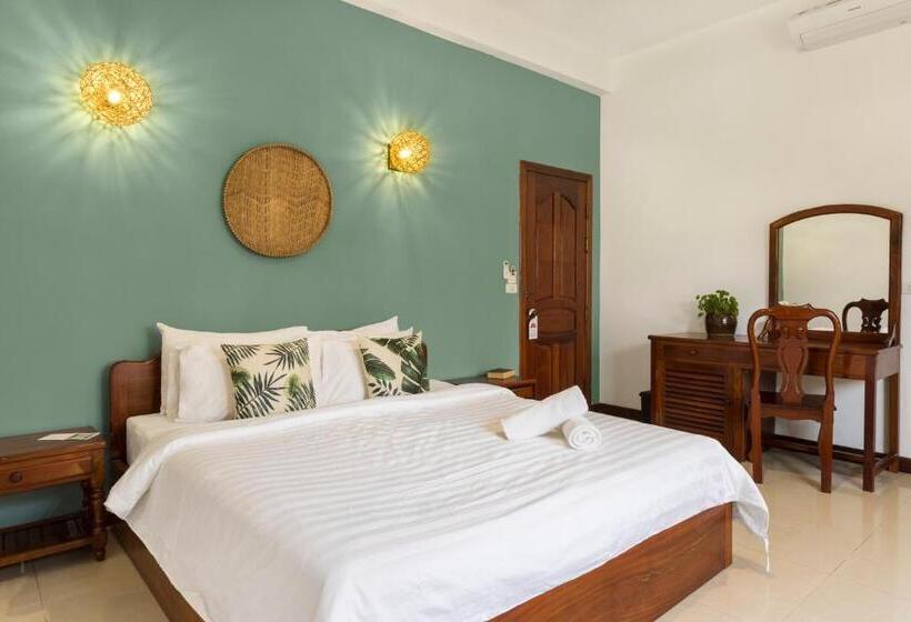 בית מלון כפרי Babel Siem Reap Guesthouse