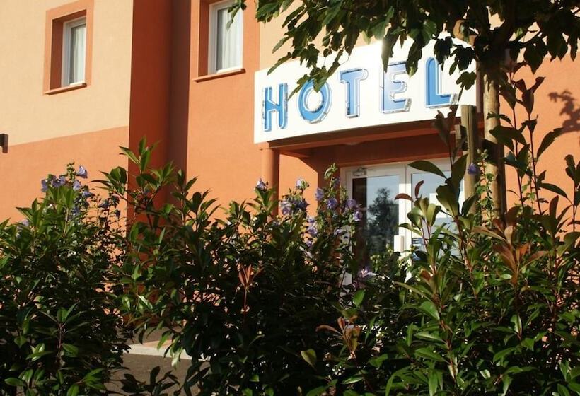 Brit Hotel Confort Montauban