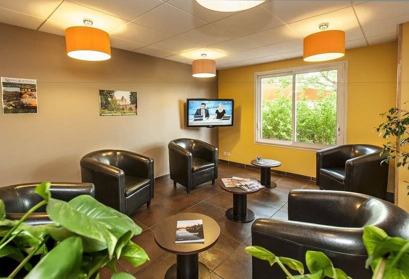 Brit Hotel Confort Montauban