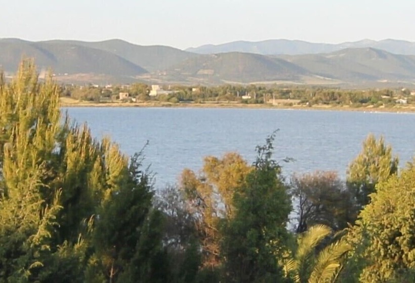 Отель Cala Dei Pini