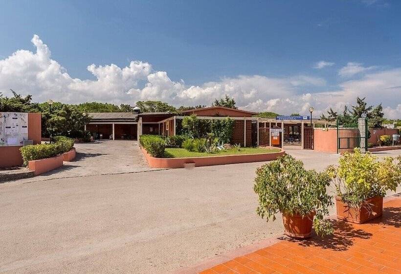 Отель Camping Village Li Nibari