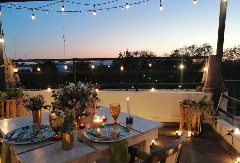 هتل Boutique Casa Del Jardín Aguascalientes