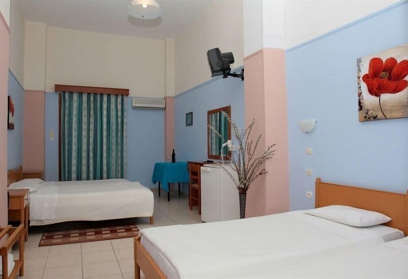 Отель Christina