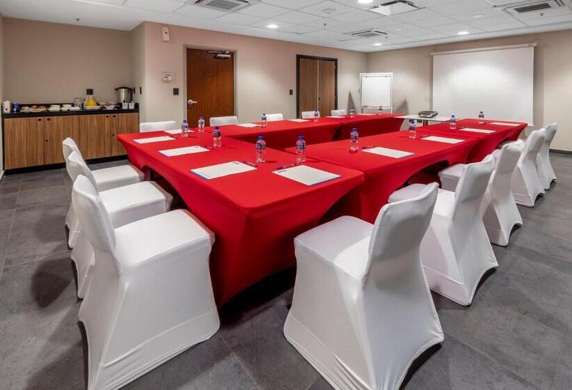 酒店 City Express By Marriott Tuxpan