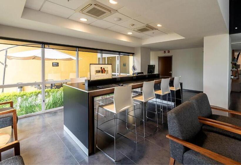 酒店 City Express By Marriott Tuxpan