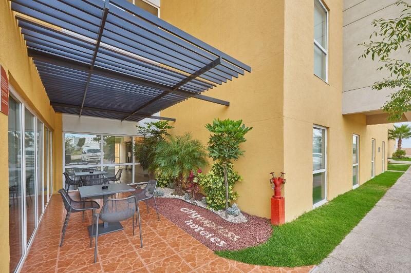 فندق City Express By Marriott Tuxpan