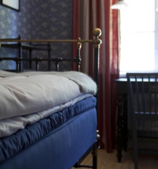 בית מלון כפרי Dala Floda Värdshus