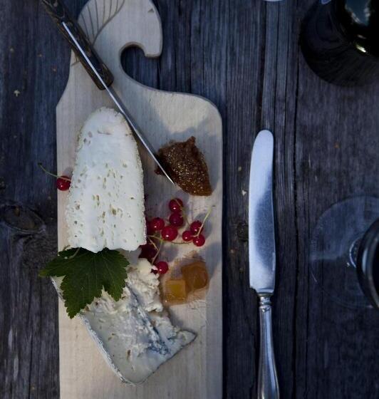 Отель Dala Floda Värdshus