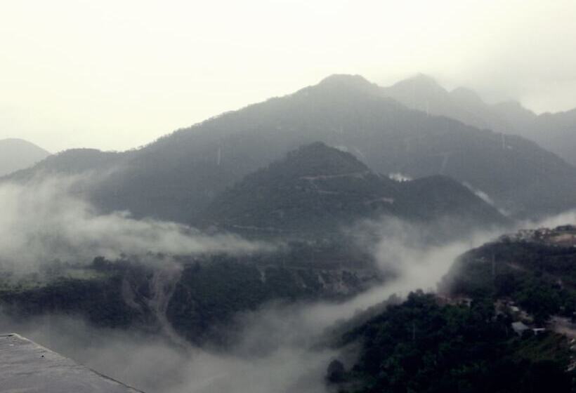 Отель Devi Grand