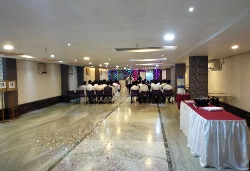 בית מלון כפרי Eastern Plaza