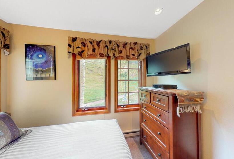 فندق Etta Place Too 106