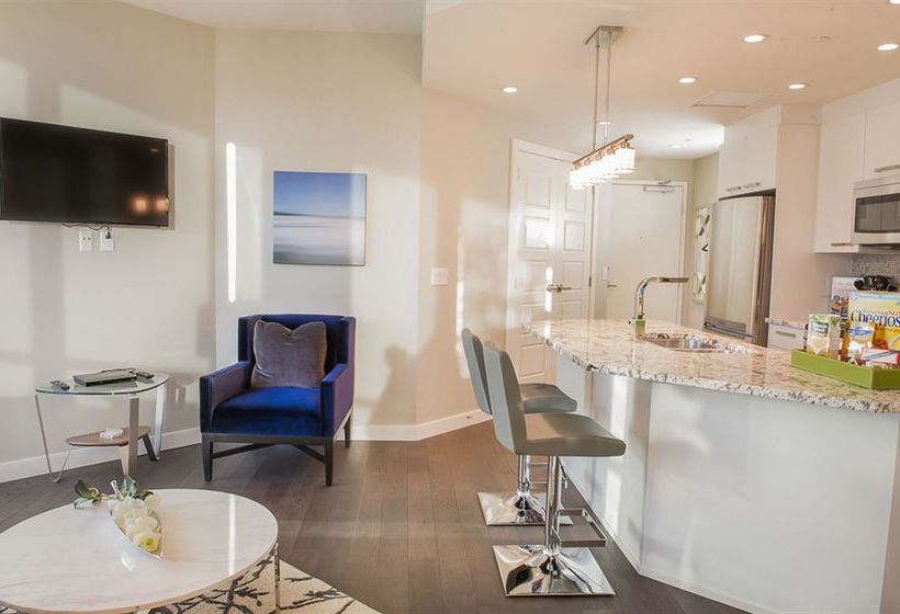 בית מלון כפרי Executive Suites By Roseman - Keynote Towers