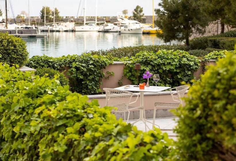 בית מלון כפרי Tivoli Portopiccolo Sistiana Wellness Resort & Spa