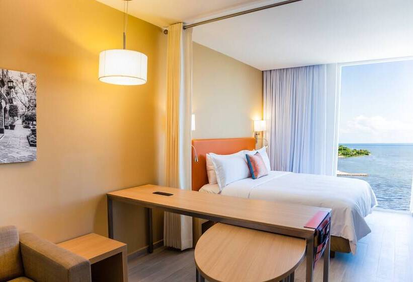 فندق Fiesta Inn & Loft Ciudad Del Carmen