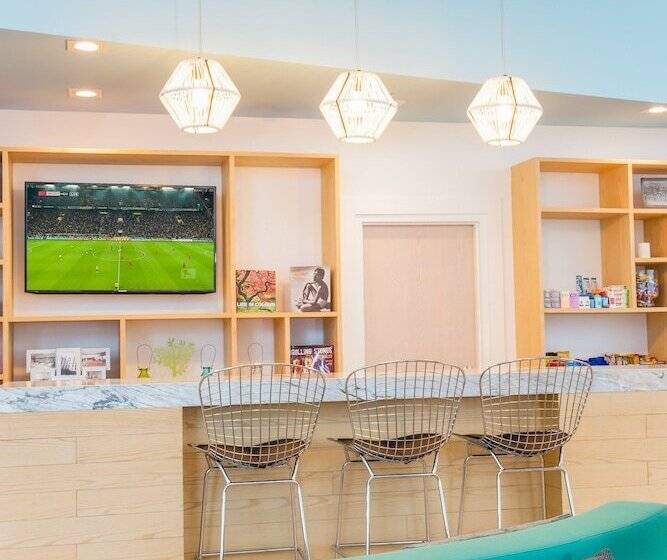 فندق Fiesta Inn & Loft Ciudad Del Carmen