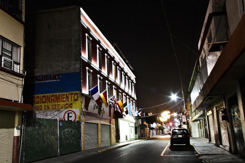 First Inn Hotel & Business