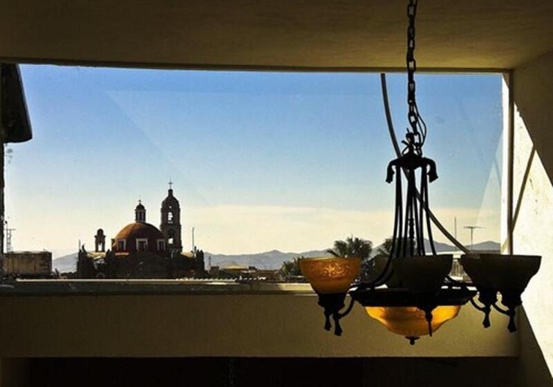 First Inn Hotel & Business