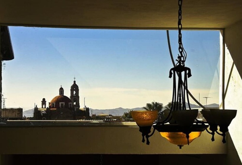 First Inn Hotel & Business