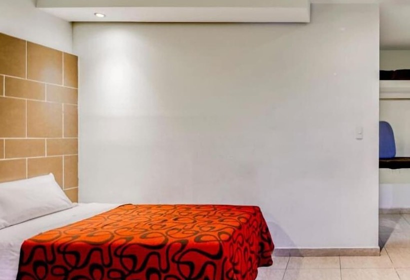 First Inn Hotel & Business