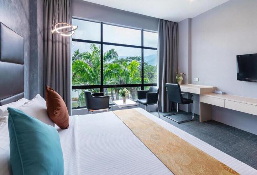 Отель Flemington