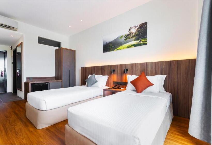 Отель Flemington