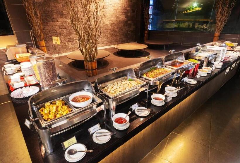 Отель Flemington