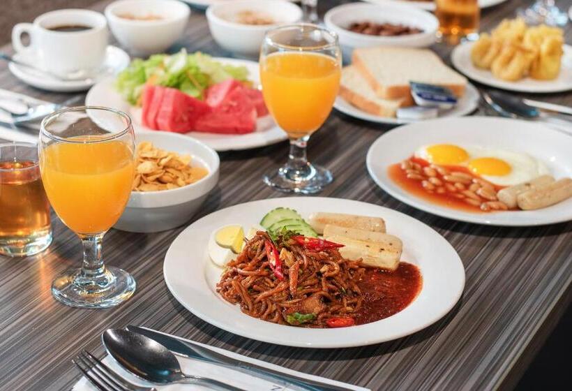 Отель Flemington