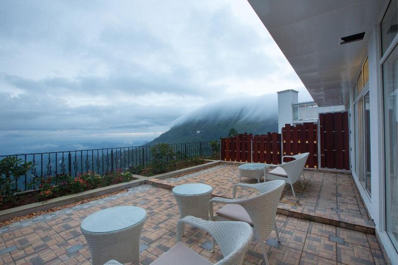هتل Fragrant Nature Munnar A Five Star Classified