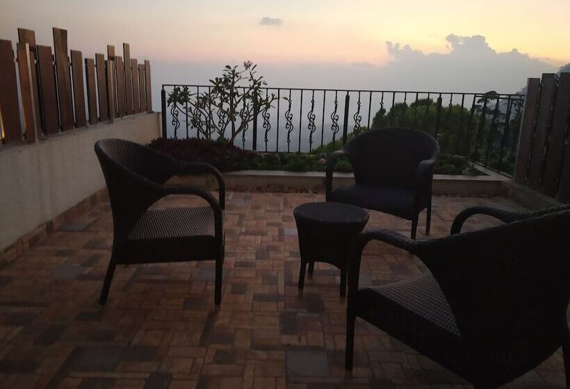 هتل Fragrant Nature Munnar A Five Star Classified