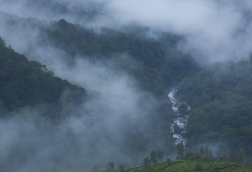 هتل Fragrant Nature Munnar A Five Star Classified