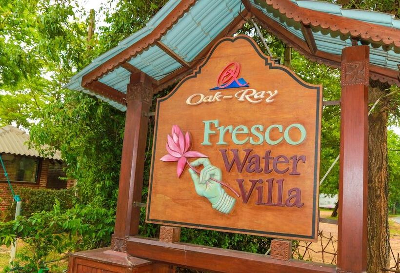 호텔 Fresco Water Villa