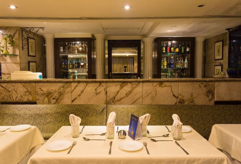 בית מלון כפרי Ginger  Thane