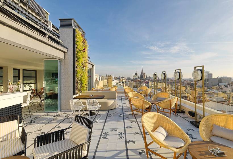 Отель H10 Cubik 4* Sup