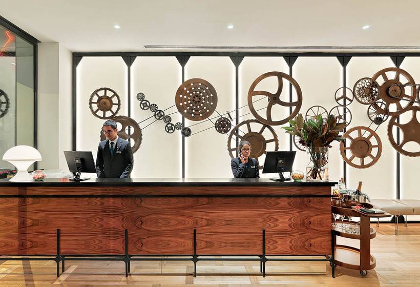 Отель H10 Cubik 4* Sup