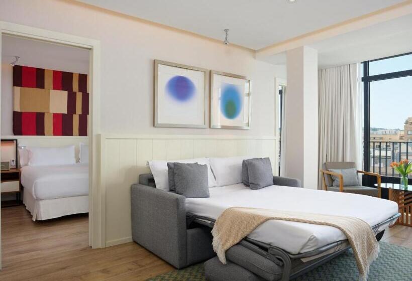 Отель H10 Cubik 4* Sup