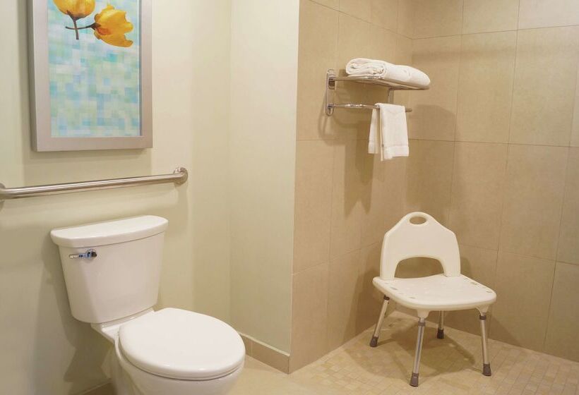 Отель Hampton Inn By Hilton Villahermosa