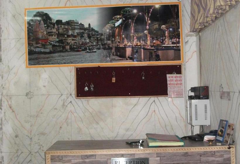 בית מלון כפרי Goroomgo Shree Hare Rama Hare Varanasi