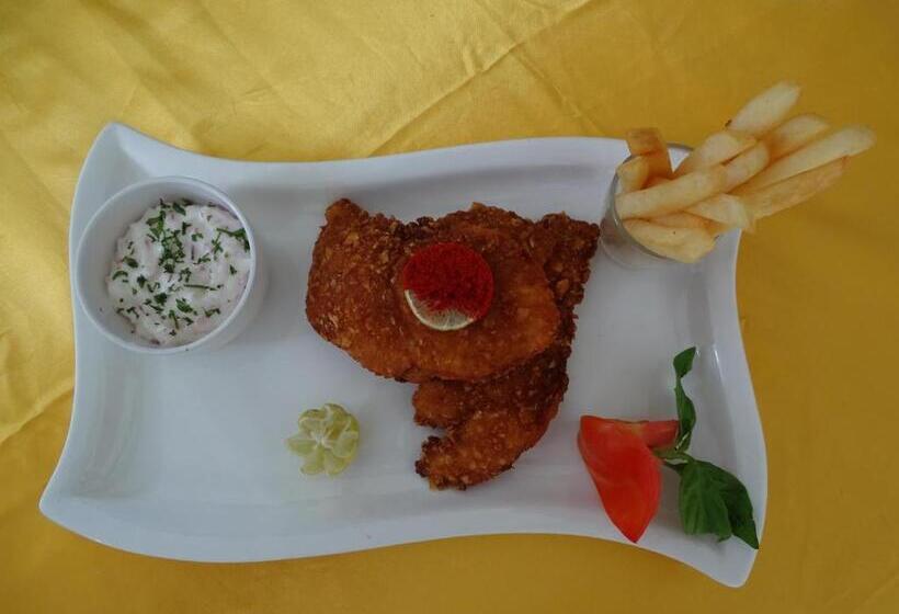 هتل Heritage Resort Hampi